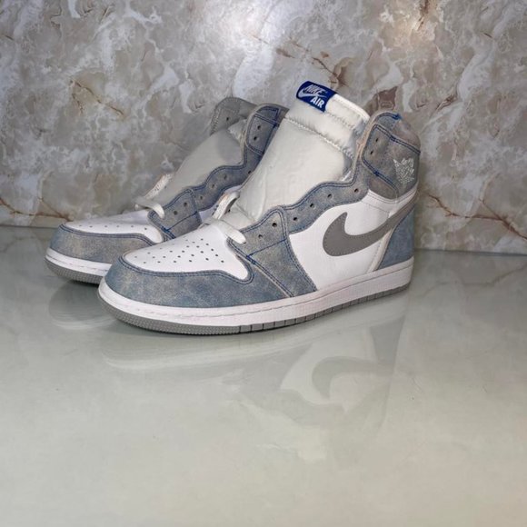 Other - Jordan 1 Hyper Royal(UA) Size 12